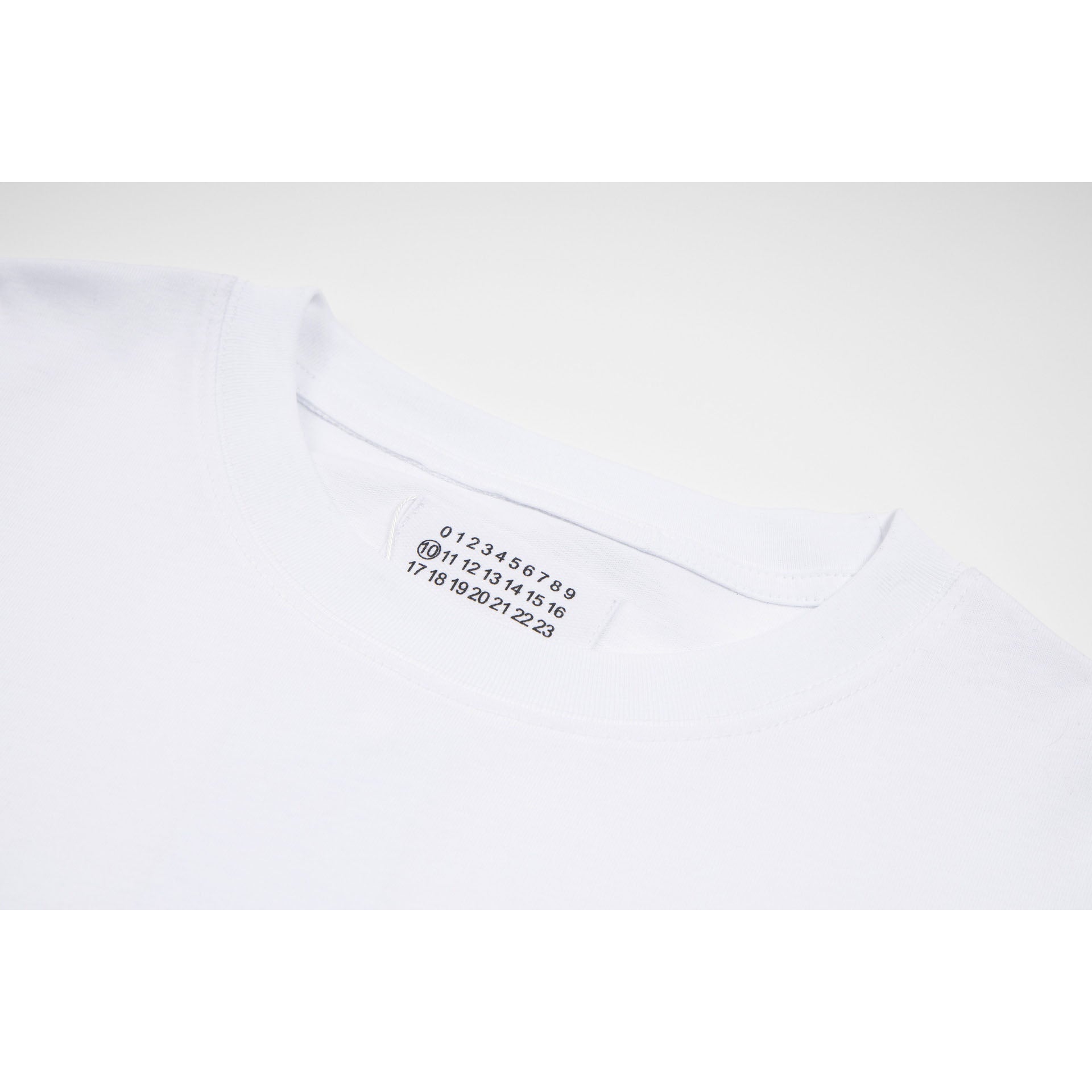 Maison Margiela T-shirt Crew Neck Short Sleeve T-shirt