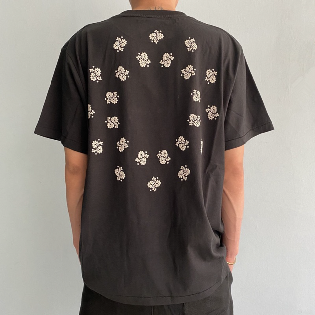 Askyurself T-shirts Paisley Embossed Three-Dimensional Puff Print Distressed