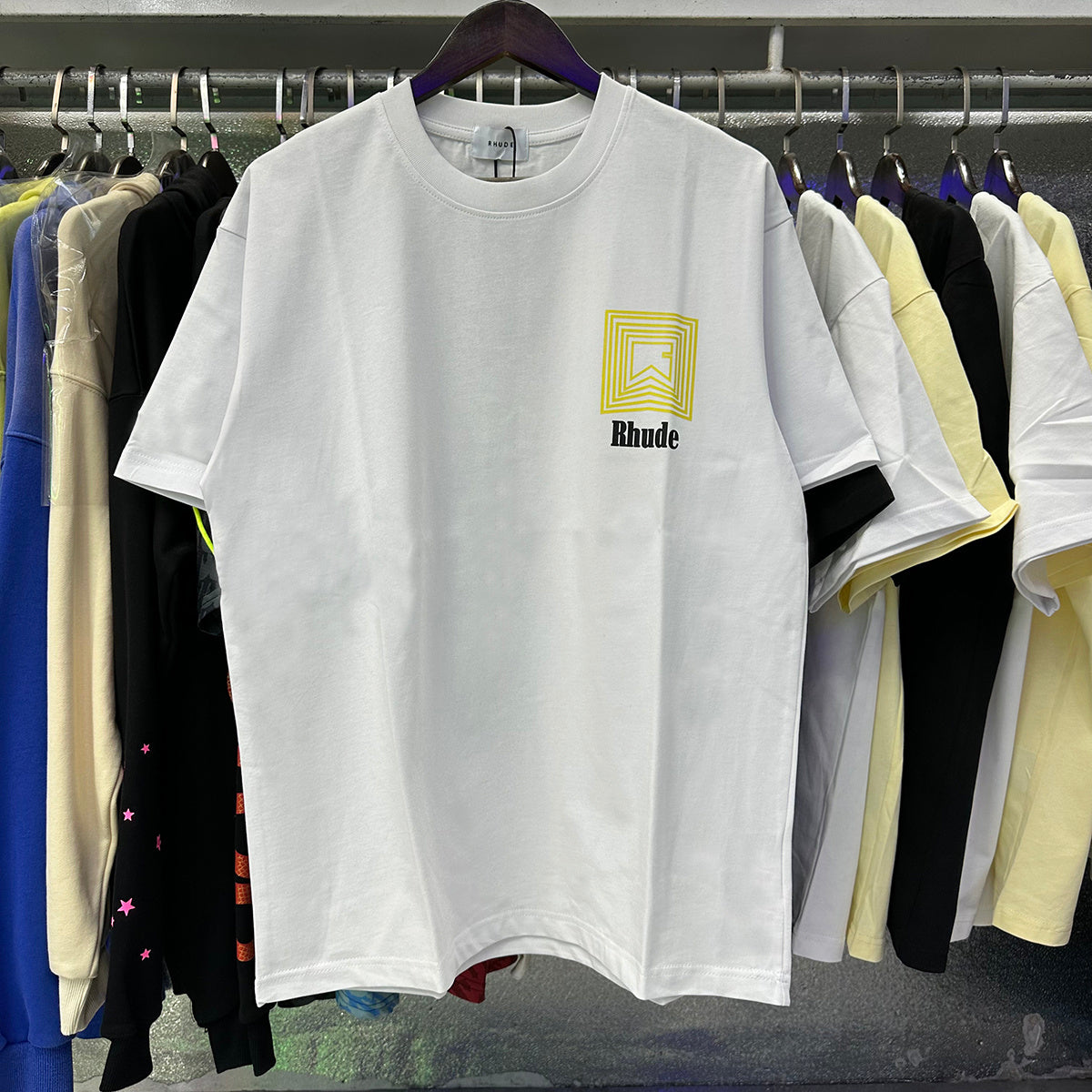Rhude T-shirts Chevron Logo Repeat