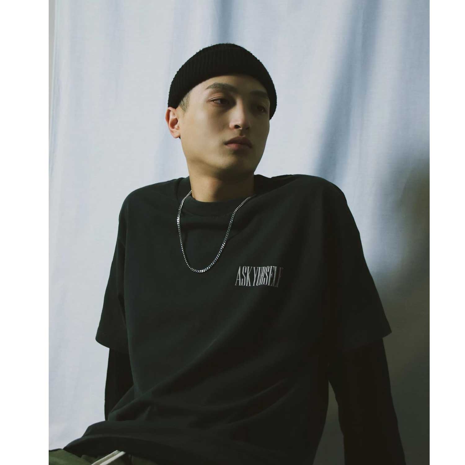 Askyurself T-shirts Paisley Embossed Three-Dimensional Puff Print Distressed