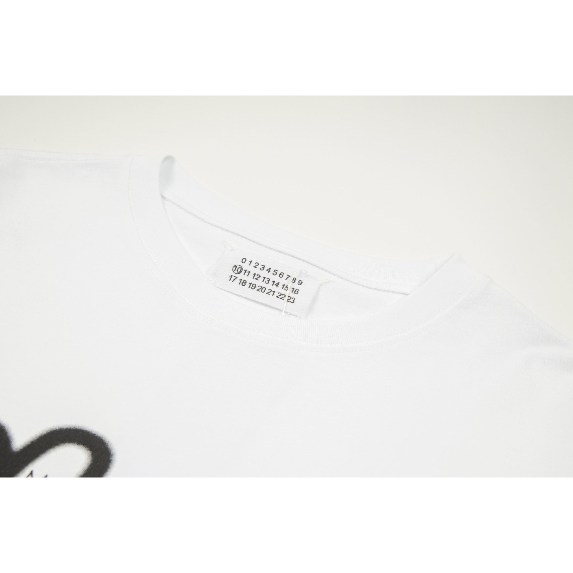 Maison Margiela T-shirt Crew Neck Loose Short Sleeve T-shirt